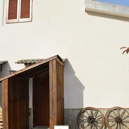 Il Pesciolino D'oro לינה וארוחת בוקר סאבונה